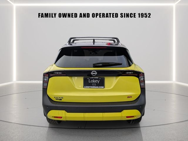 2026 Nissan Kicks SR