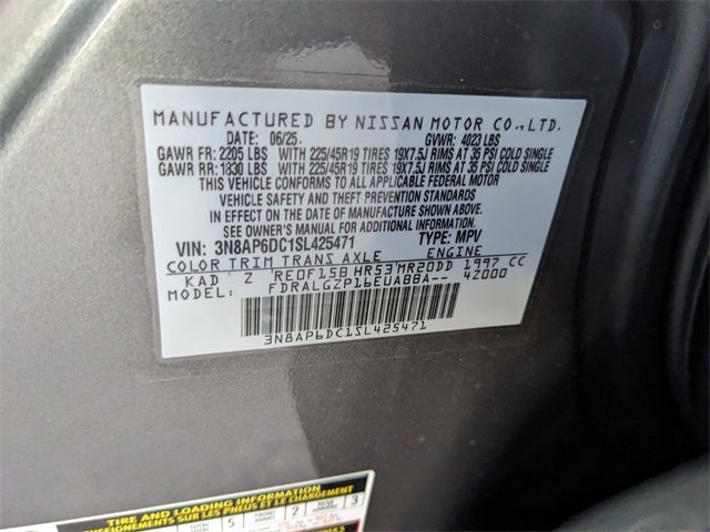 2025 Nissan Kicks SR