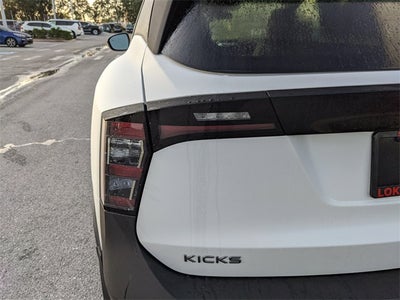 2026 Nissan Kicks SR