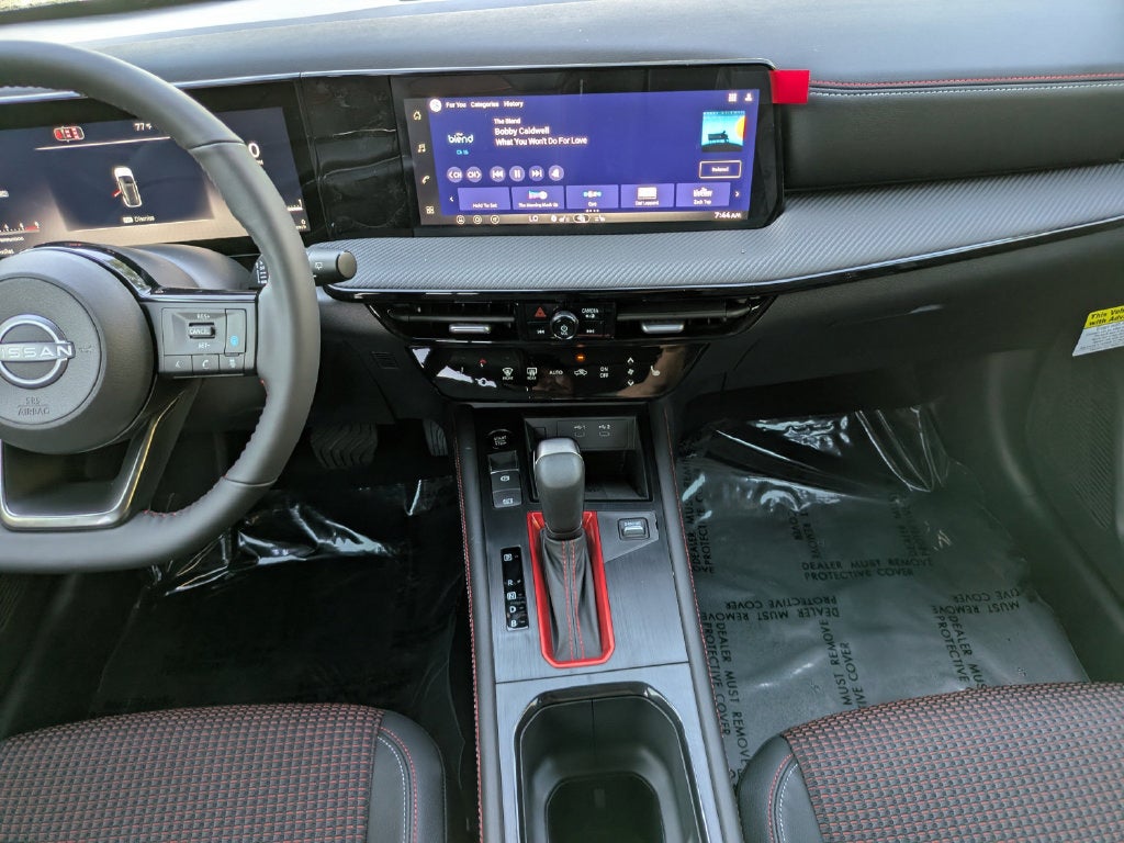 2027 Nissan Kicks SR