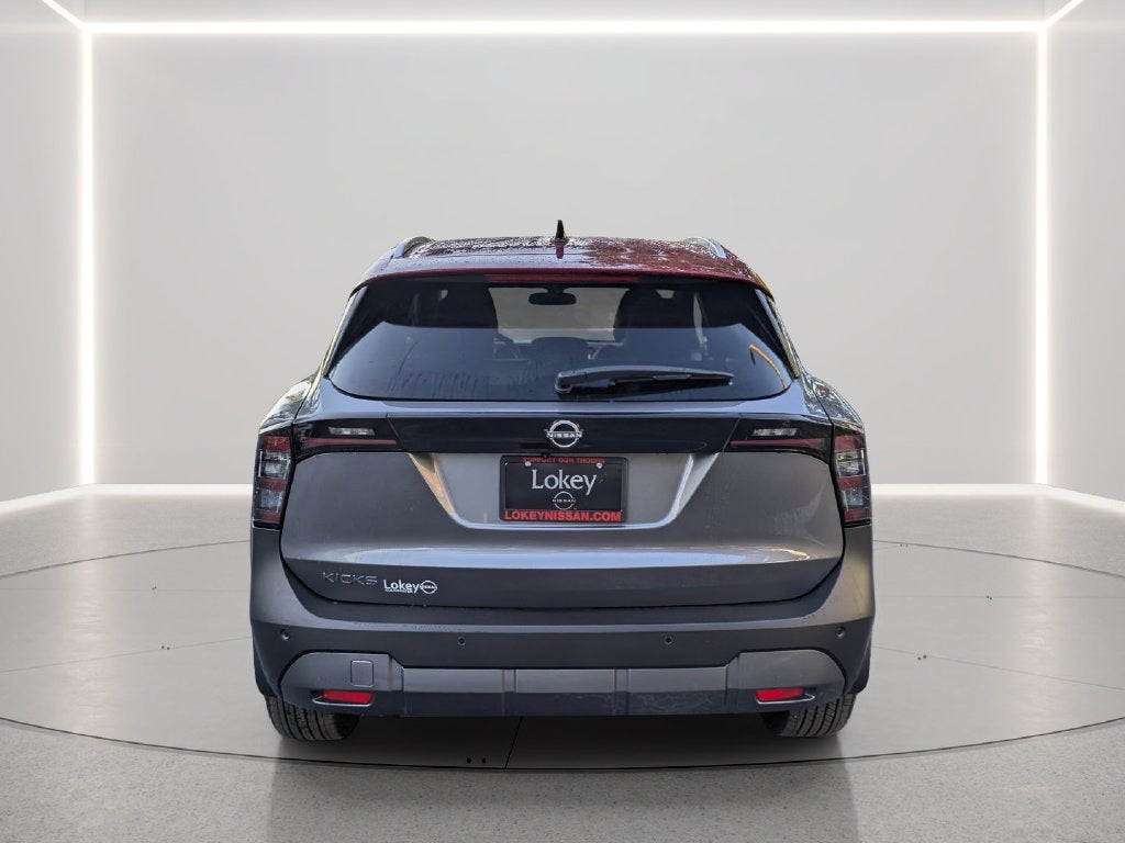 2027 Nissan Kicks SR