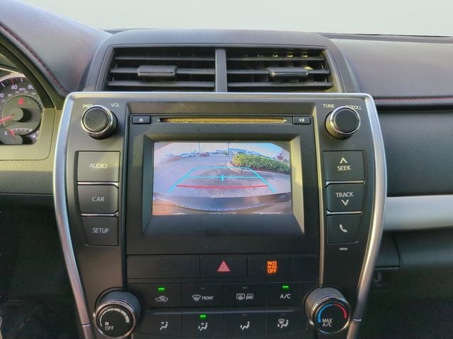2016 Toyota Camry SE