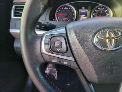 2016 Toyota Camry SE