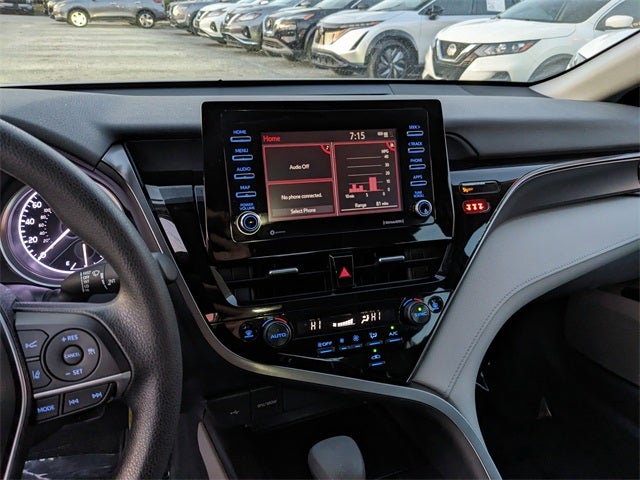 2022 Toyota Camry LE