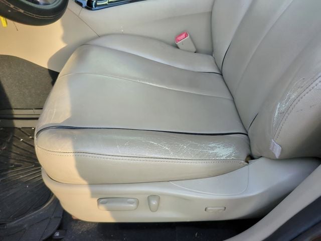 2012 Toyota Venza LE