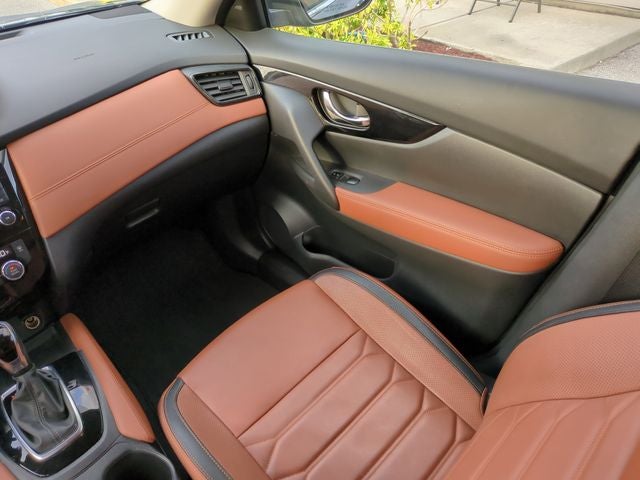 2019 Nissan Rogue SL **Platinum Reserve Interior**