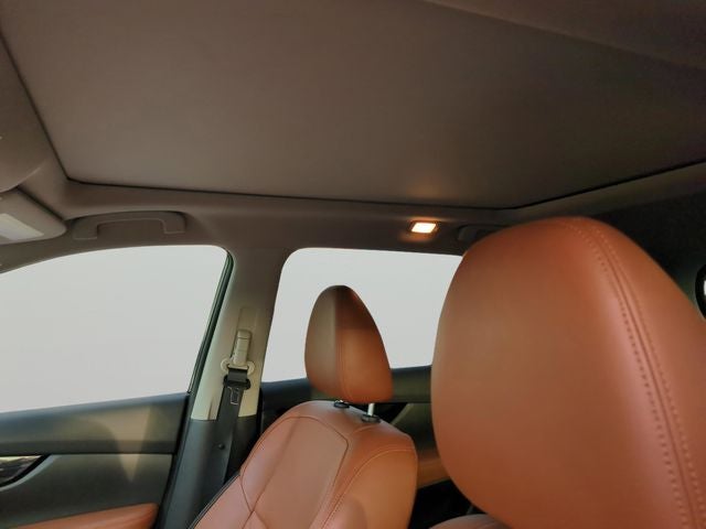 2019 Nissan Rogue SL **Platinum Reserve Interior**