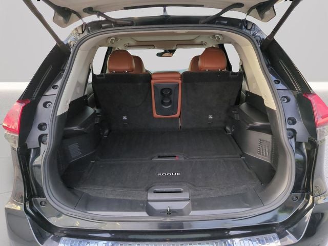 2019 Nissan Rogue SL **Platinum Reserve Interior**
