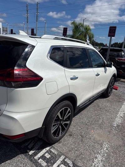 2020 Nissan Rogue SL