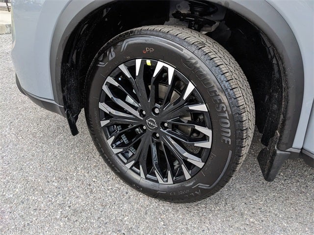 2026 Nissan Rogue SV DARK ARMOR