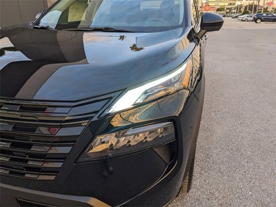 2026 Nissan Rogue SV DARK ARMOR