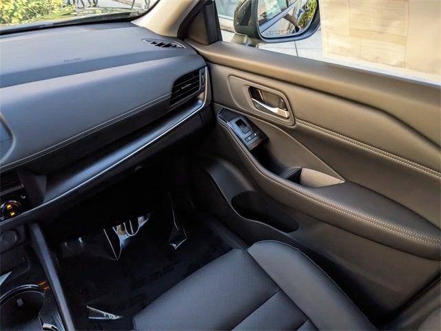 2026 Nissan Rogue SV DARK ARMOR