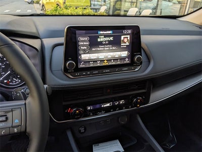 2026 Nissan Rogue SV DARK ARMOR