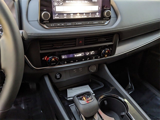 2026 Nissan Rogue SV DARK ARMOR