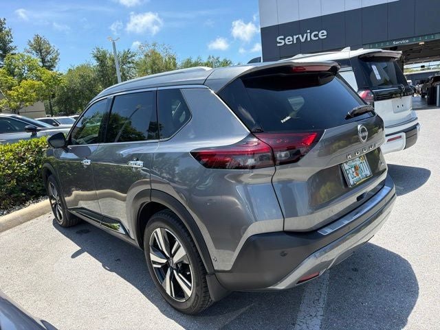 2022 Nissan Rogue SL