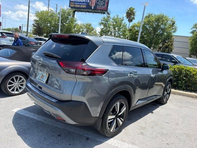 2022 Nissan Rogue SL