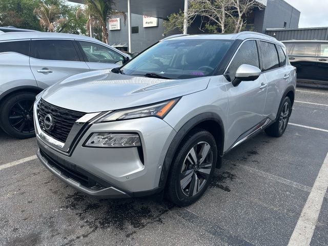 2022 Nissan Rogue SL