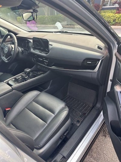 2022 Nissan Rogue SL