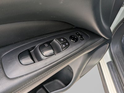 2020 Nissan Pathfinder S