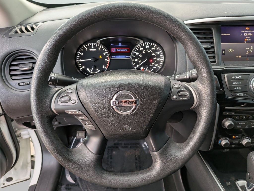 2020 Nissan Pathfinder S