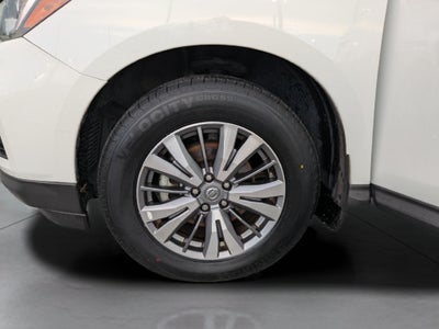 2020 Nissan Pathfinder S