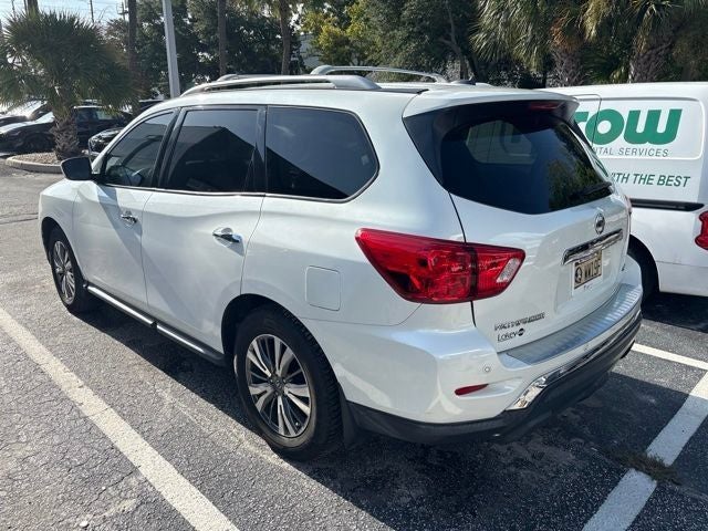2018 Nissan Pathfinder SV