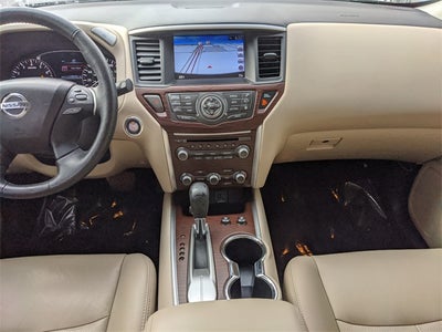 2019 Nissan Pathfinder Platinum