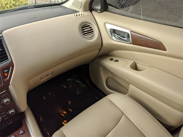 2019 Nissan Pathfinder Platinum