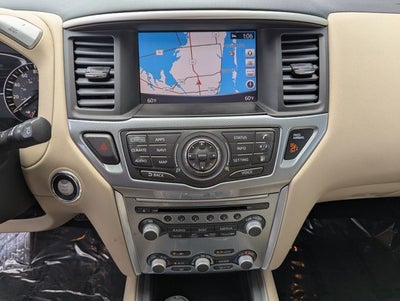 2018 Nissan Pathfinder SL