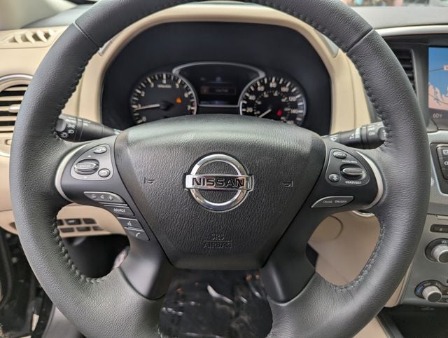 2018 Nissan Pathfinder SL