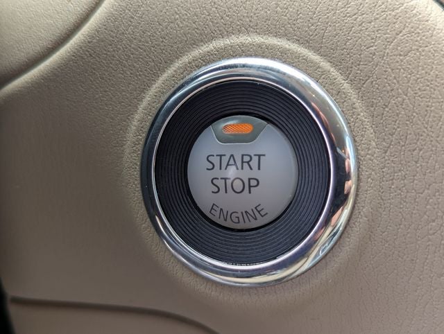 2018 Nissan Pathfinder SL
