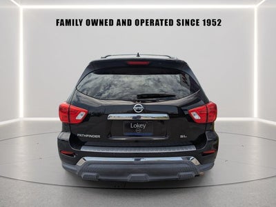2018 Nissan Pathfinder SL