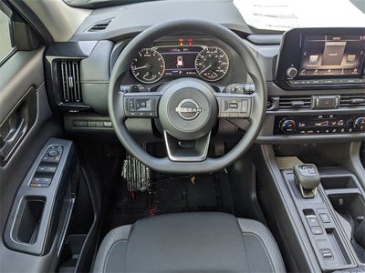 2025 Nissan Pathfinder S