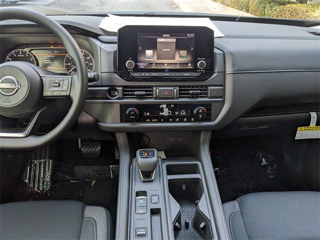 2025 Nissan Pathfinder S