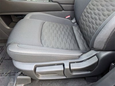 2025 Nissan Pathfinder S