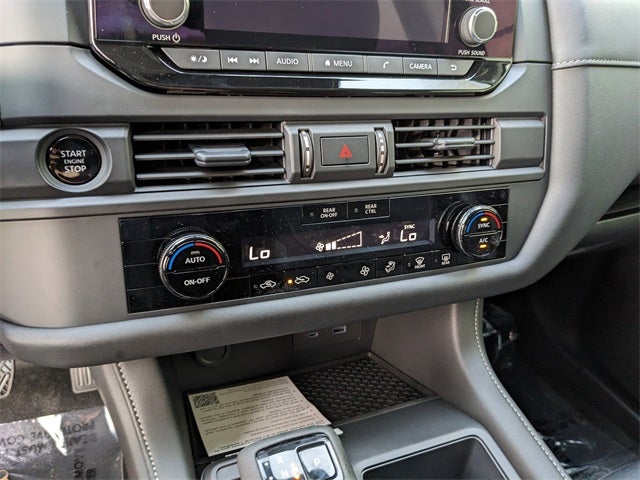 2025 Nissan Pathfinder S