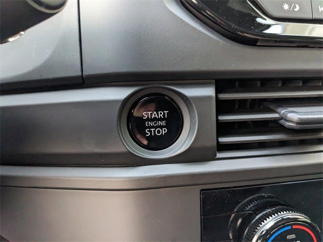 2025 Nissan Pathfinder S