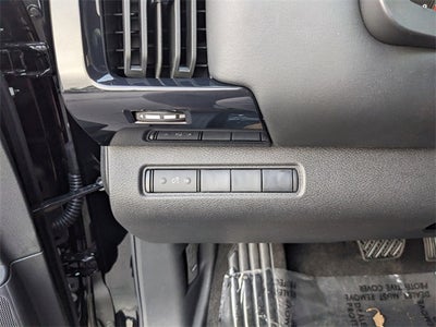 2025 Nissan Pathfinder S