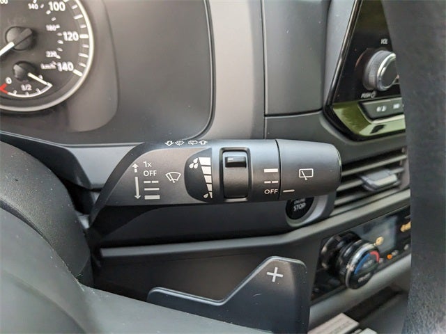 2025 Nissan Pathfinder S