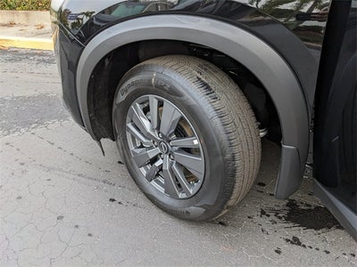 2025 Nissan Pathfinder S