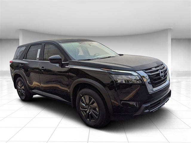 2025 Nissan Pathfinder S