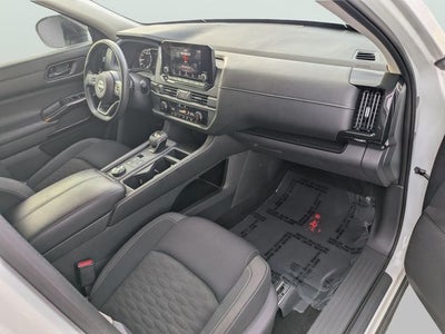 2023 Nissan Pathfinder S