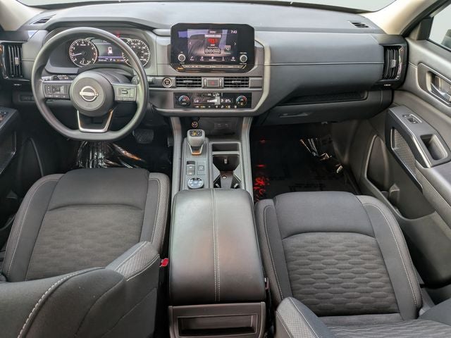 2023 Nissan Pathfinder S