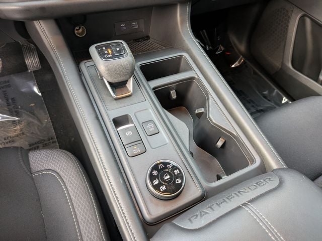2023 Nissan Pathfinder S
