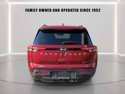 2022 Nissan Pathfinder SV