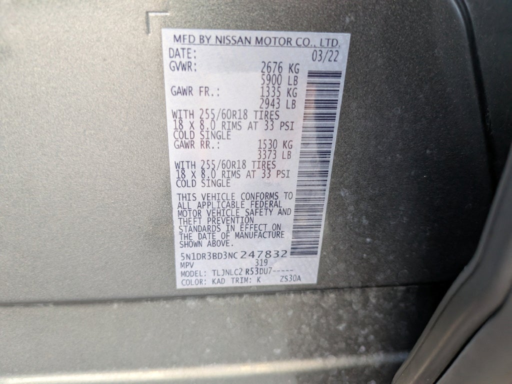 2022 Nissan Pathfinder SV