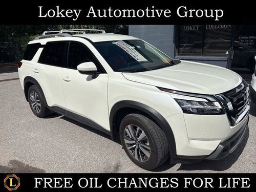 2024 Nissan Pathfinder SL