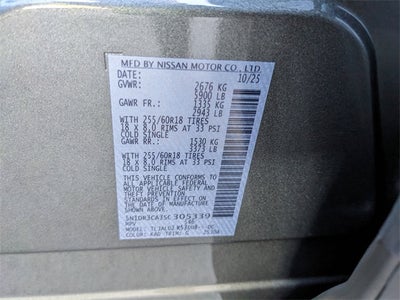 2025 Nissan Pathfinder SL