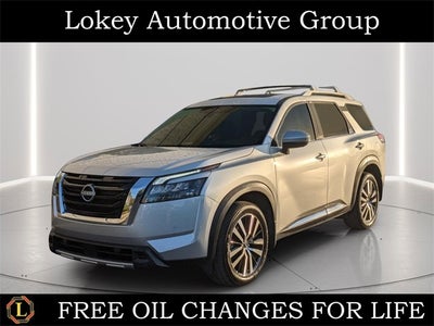 2025 Nissan Pathfinder Platinum