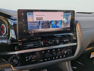 2026 Nissan Pathfinder Platinum